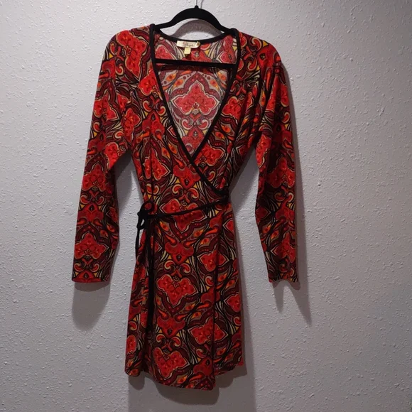 Aryeh | Dresses | Aryeh Wrap Dress Sz L 9 Acrylic 0 Nylon Soft Woollike  Look And Feel | Poshmark
